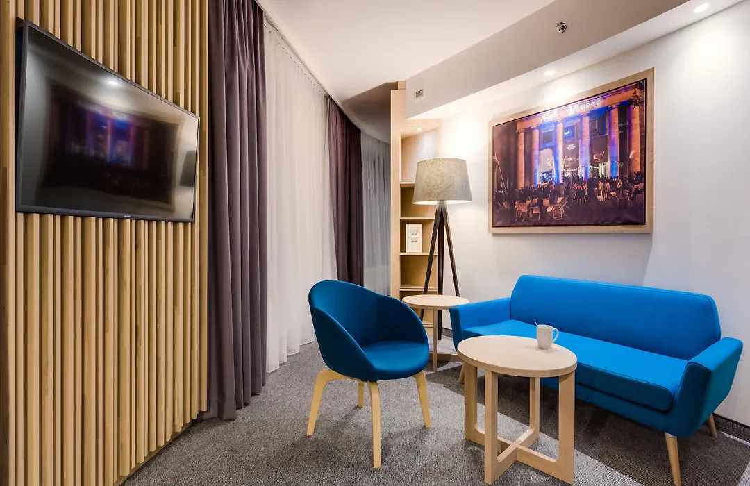 Holiday Inn - Warsaw City Centre By Ihg-1