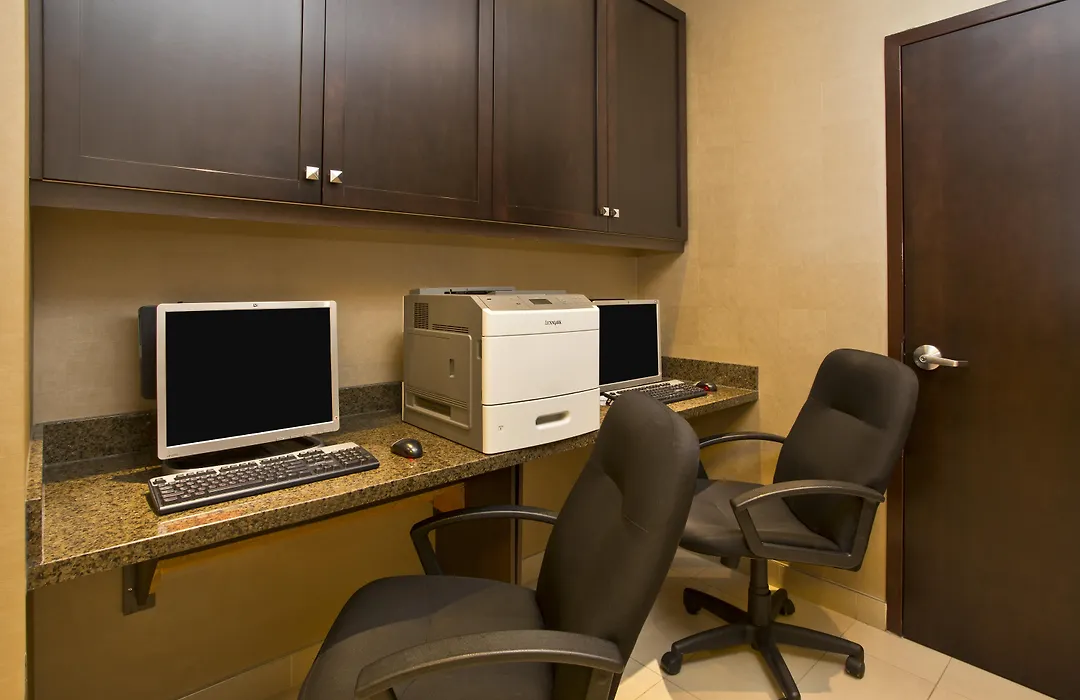 Holiday Inn Express Kingston Central By Ihg-1
