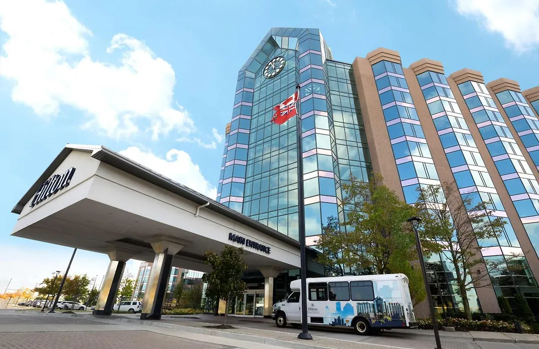 Hilton Suites Toronto-Markham Conference Centre & Spa-1