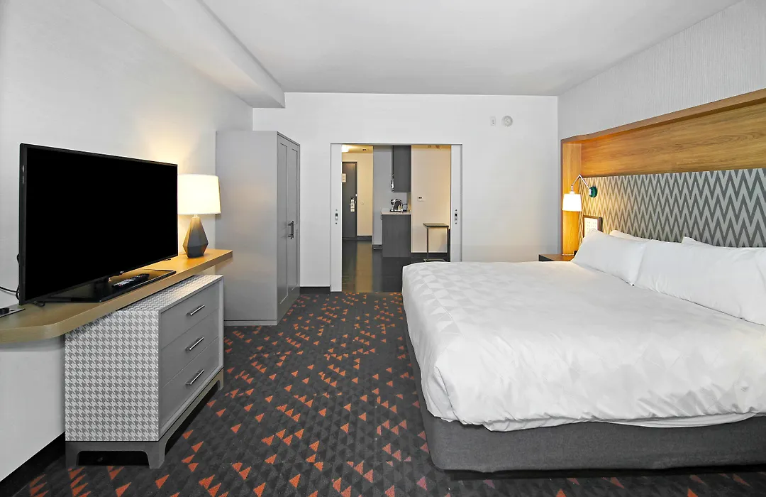 Holiday Inn Hotel & Suites - Calgary Airport North By Ihg-1