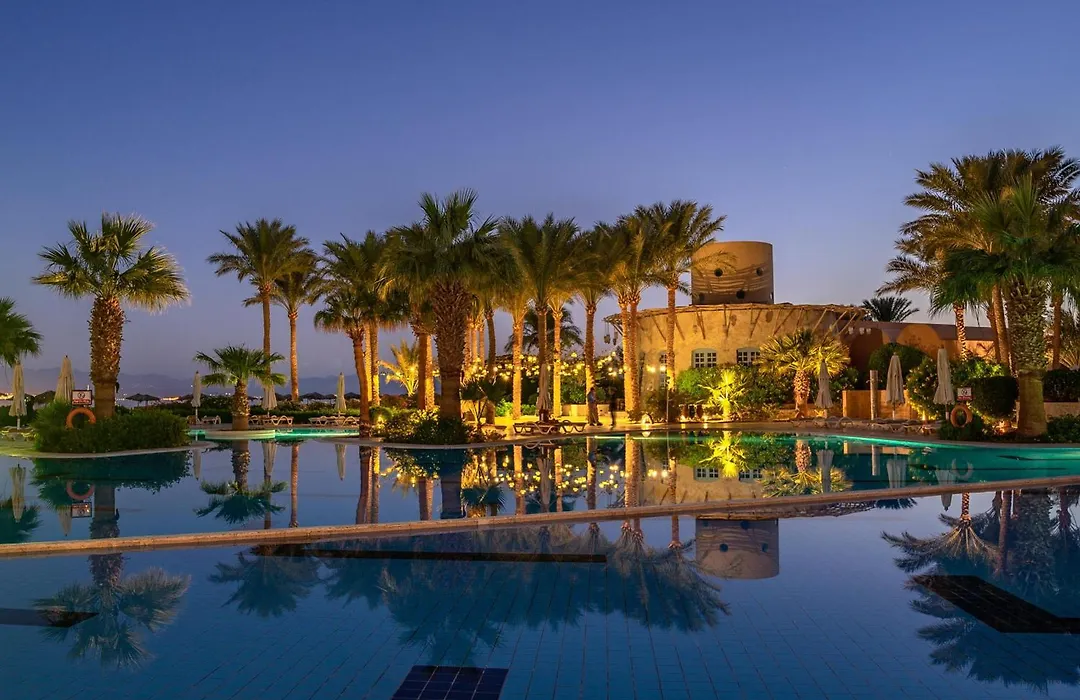 Strand Beach Resort-1