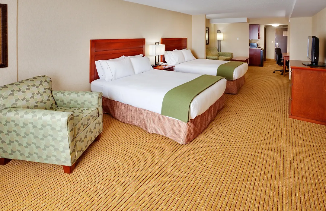 Holiday Inn Express Hotel & Suites Clarington - Bowmanville By Ihg-1