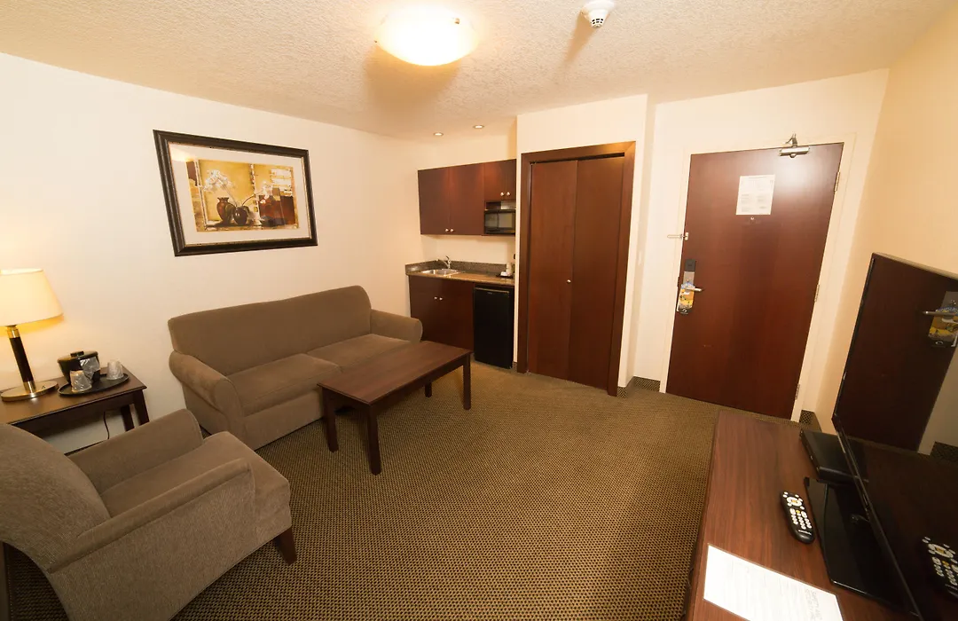 Holiday Inn Express & Suites Whitecourt By Ihg-1