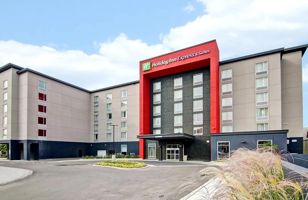 Holiday Inn Express & Suites Oshawa Downtown - Toronto Area By Ihg-1