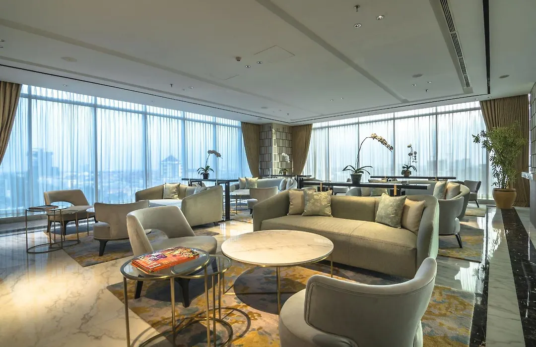 Oakwood Hotel & Residence Surabaya-1