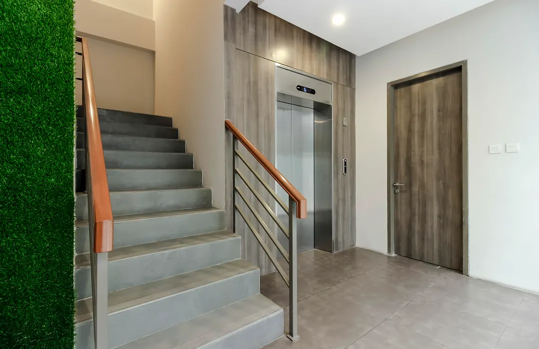 Reddoorz Plus Near Tebet-1