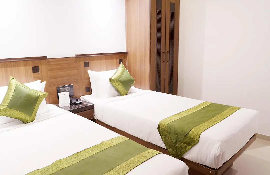 Treebo Olive Inn Near Bkc-1