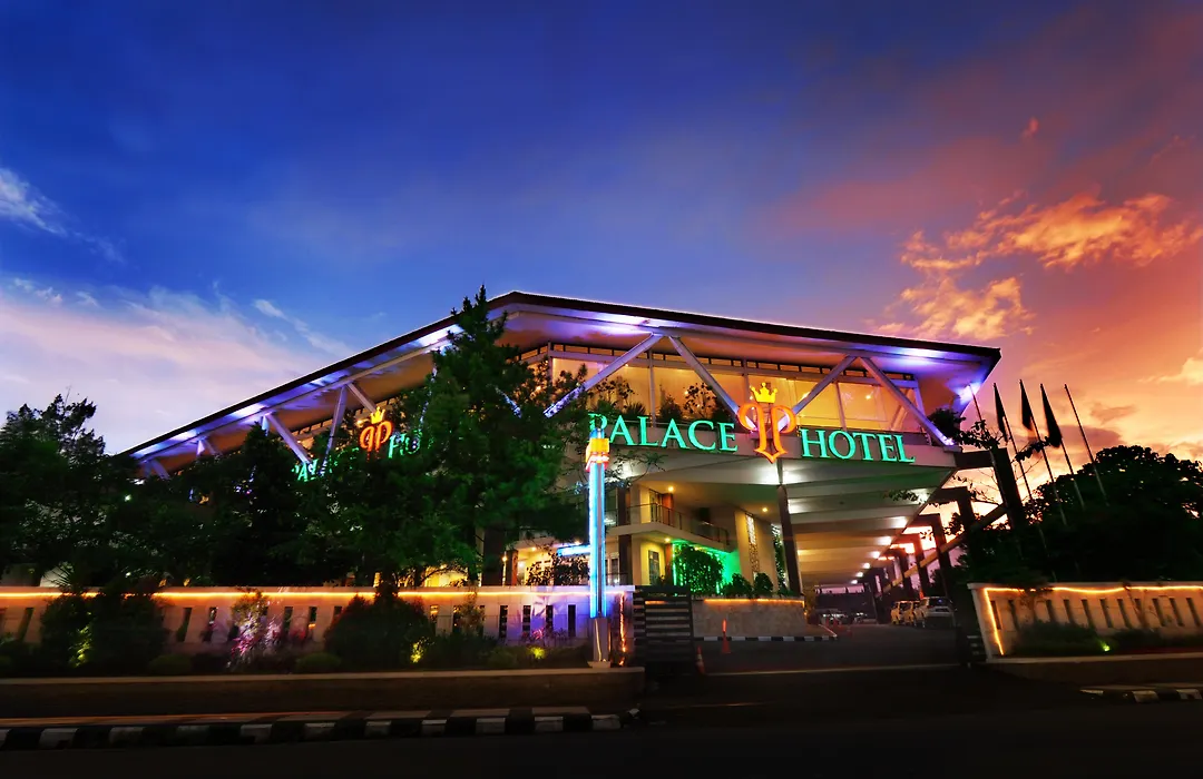 Palace Hotel Cipanas-1