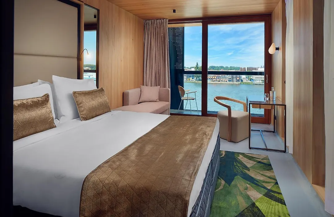 Hotel Jakarta Amsterdam-1