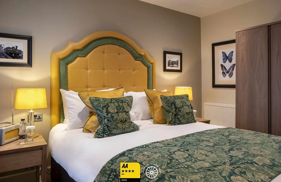 The Tudor House Hotel, Tewkesbury, Gloucestershire - The Coaching Inn Group-1