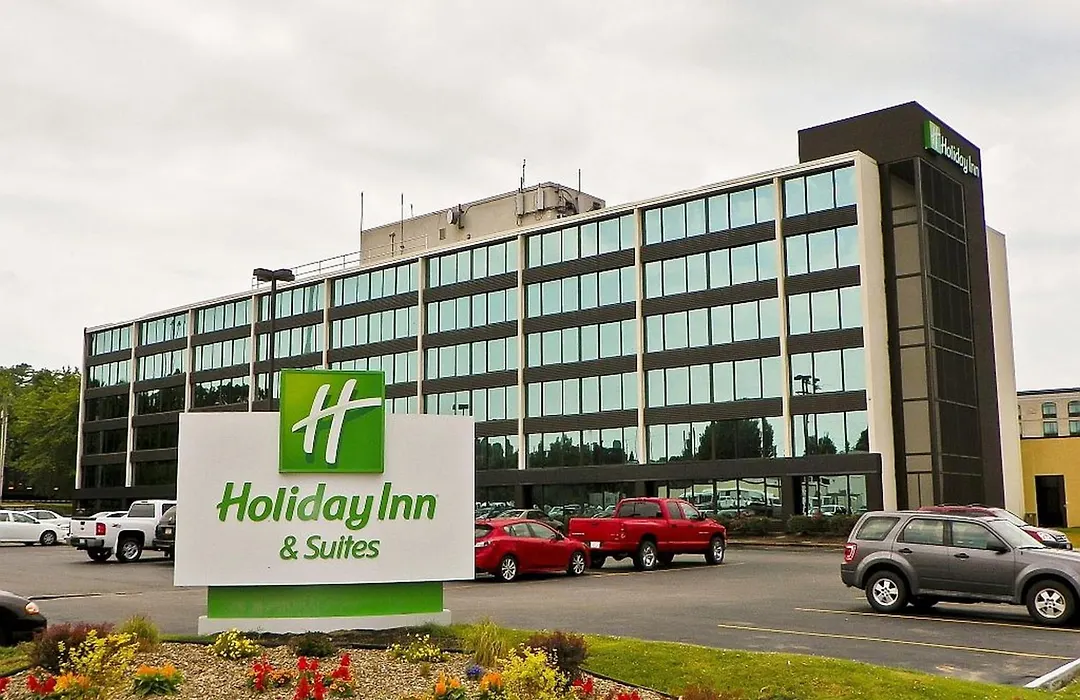 Holiday Inn And Suites Charleston West By Ihg-1