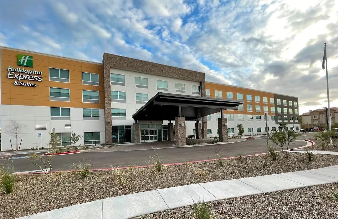 Holiday Inn Express & Suites - Phoenix - Airport North By Ihg-1