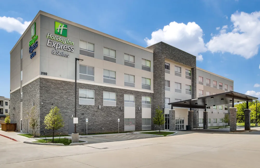 Holiday Inn Express & Suites - Denton South By Ihg-1
