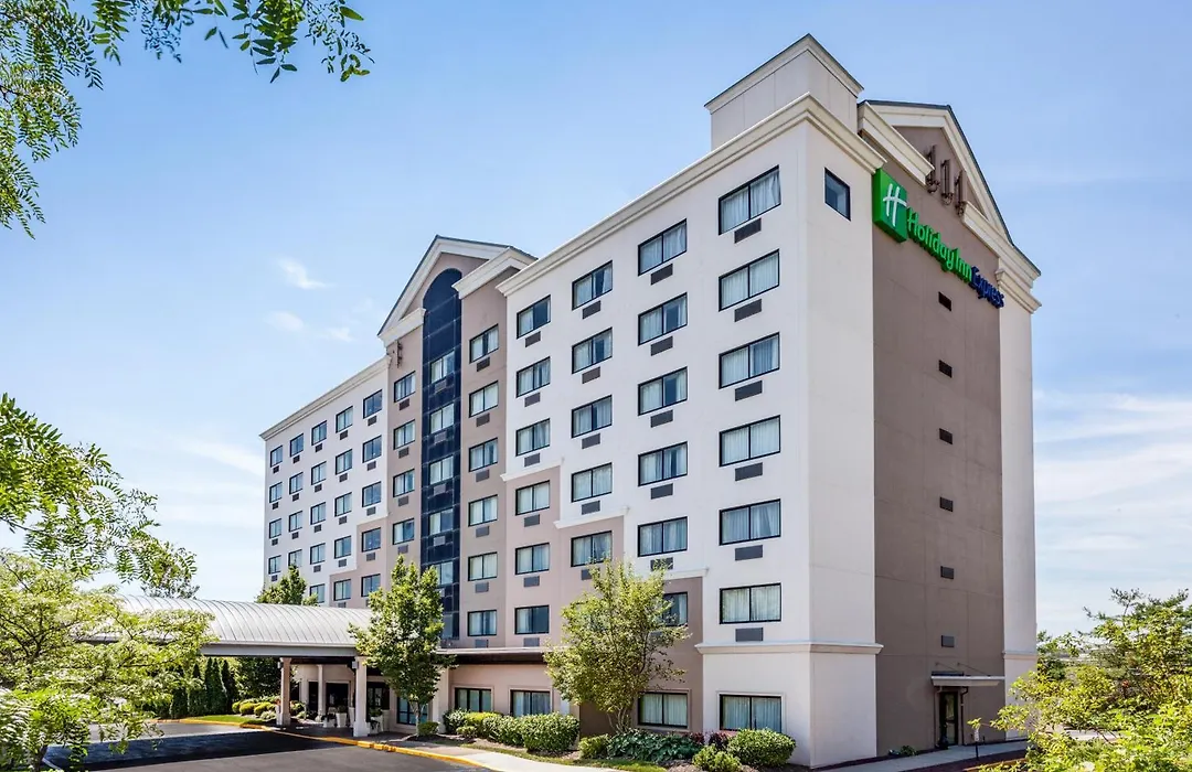 Holiday Inn Express Hauppauge-Long Island By Ihg-1