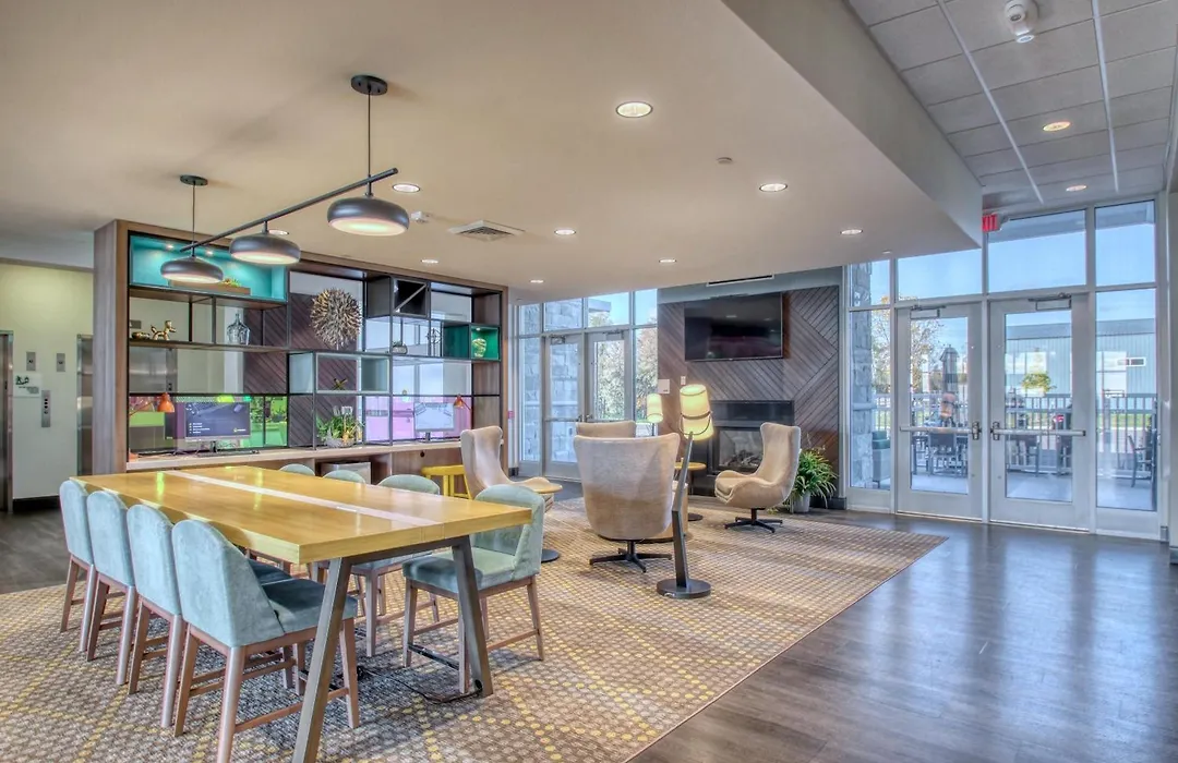 Holiday Inn - Appleton By Ihg-1