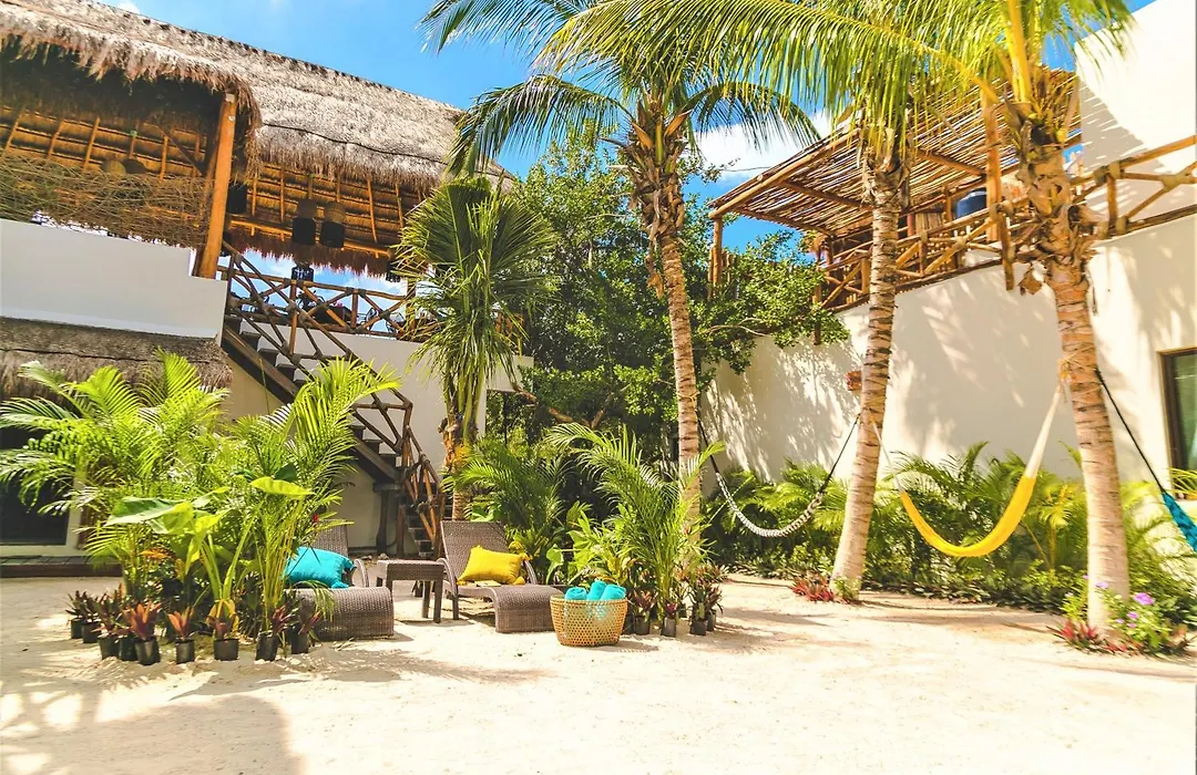 Hotel Boutique La Puerta Azul Beachfront - Adults Only-1