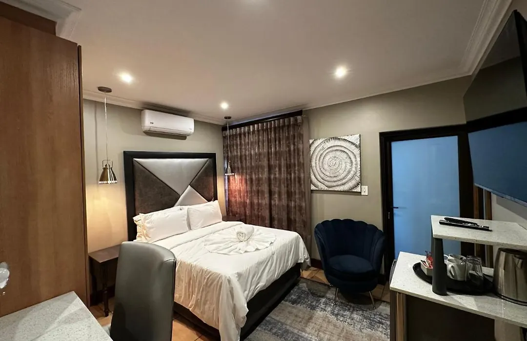 Urban Villas Guest House-1