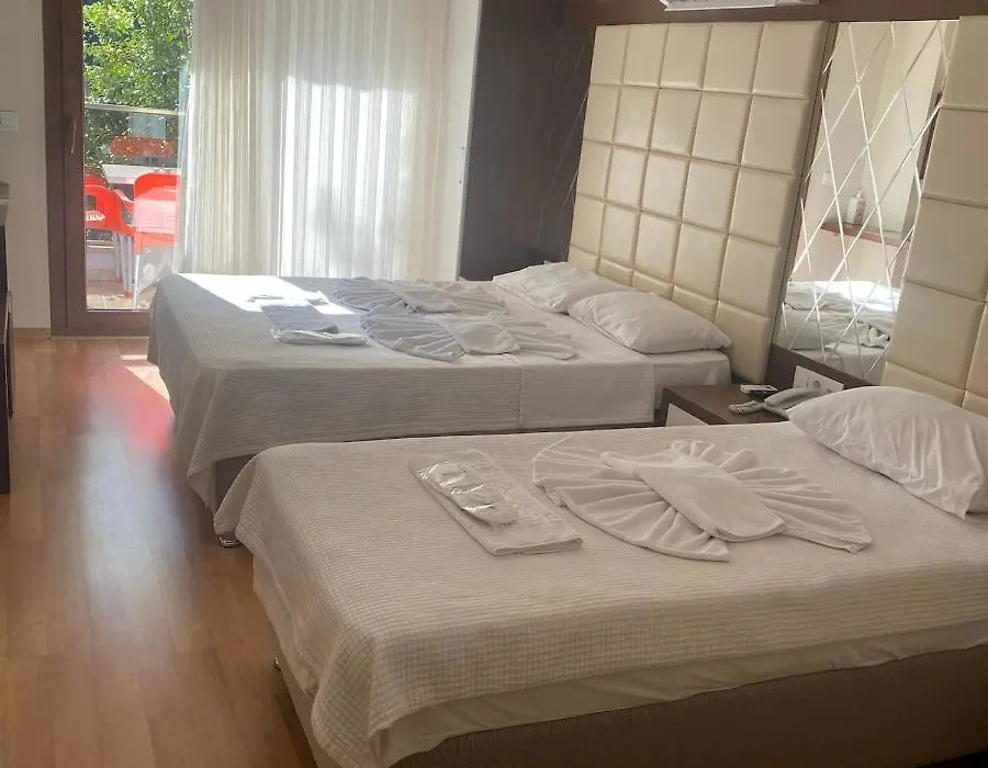 Yuvarlakcay Çınar Butik Otel-1