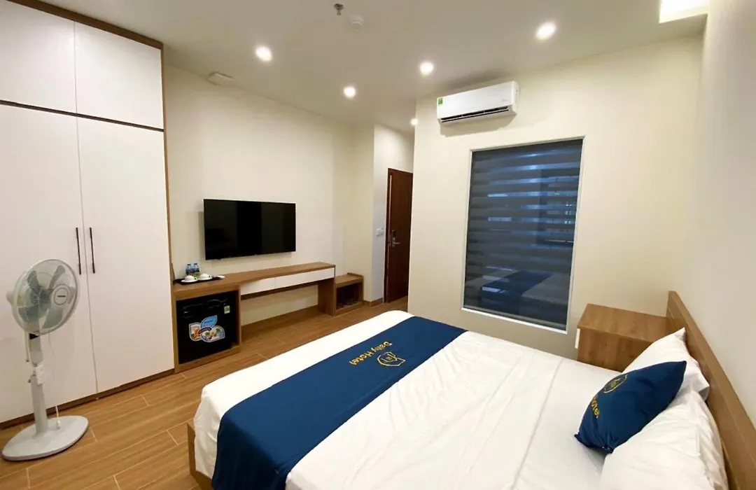 Daily Hotel Halong-1