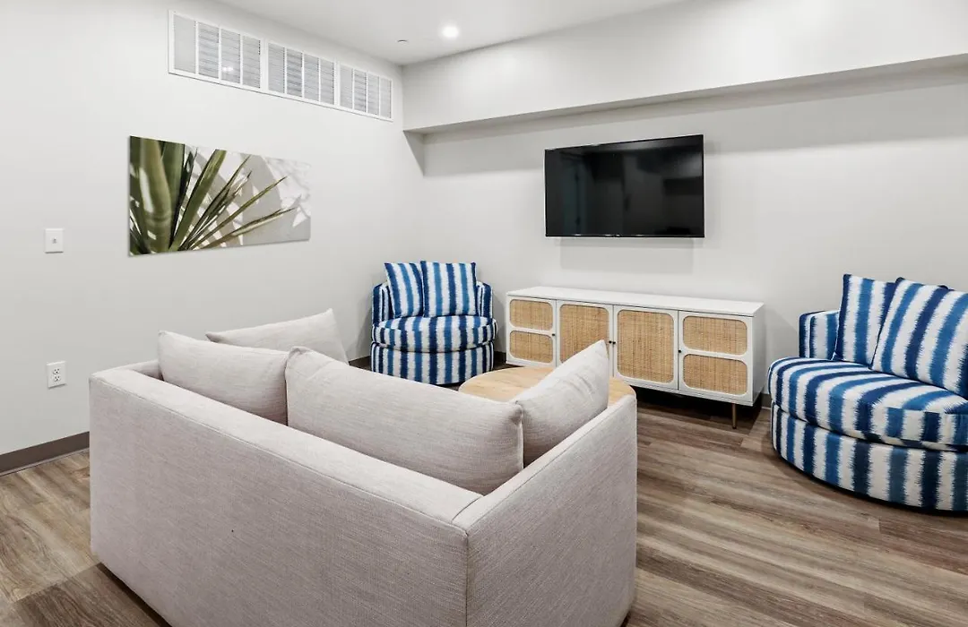 Seaport Suites-1