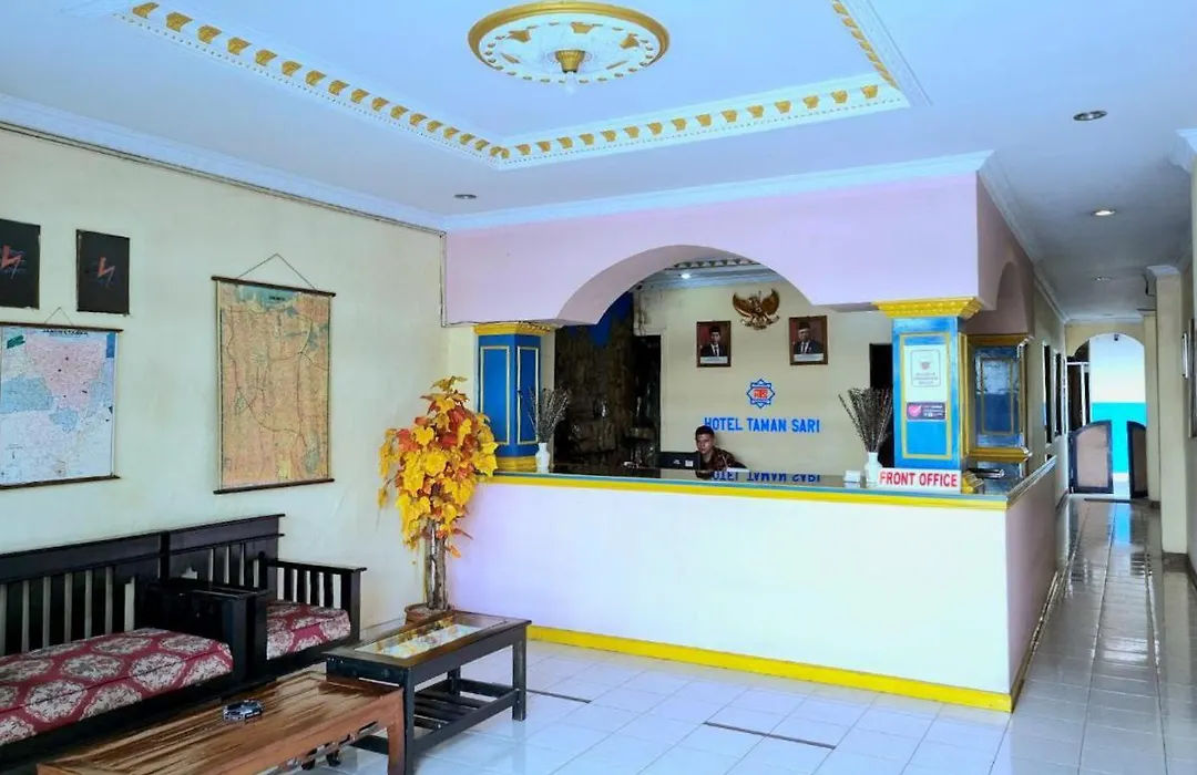 Hotel Taman Sari-1