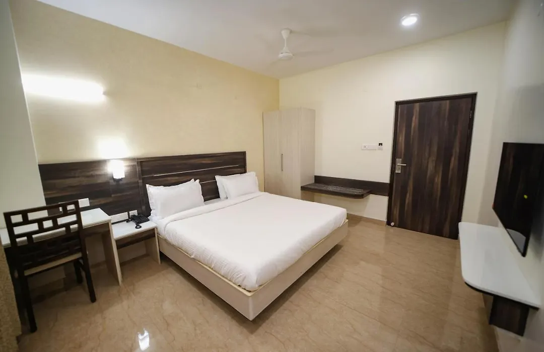 Avenue 11 Premium Stays Madurai-1