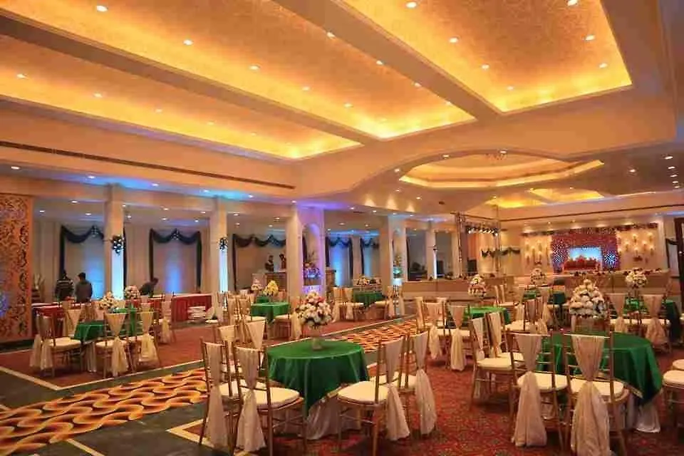 Executive Club-1