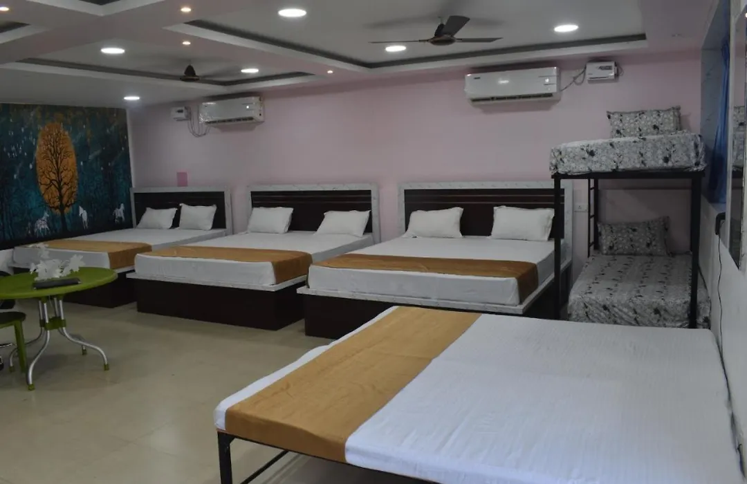 Midwaay Resort-1
