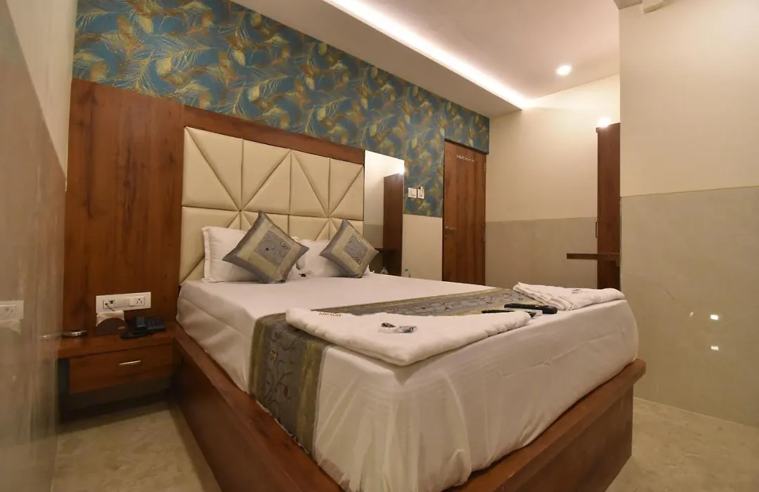 Hotel Dream Palace Residency - Near To Us Embassy Bkc Mumbai-1