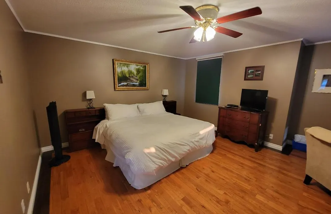 Bluejay Suites B&B-1