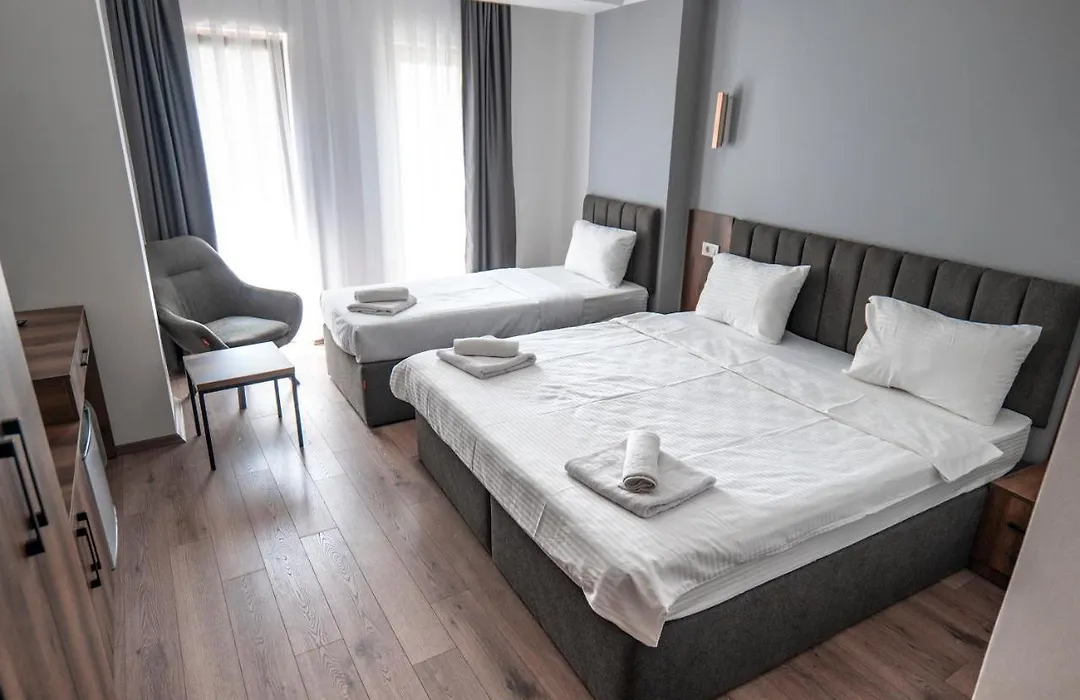 Hotel Burak Skopje-1