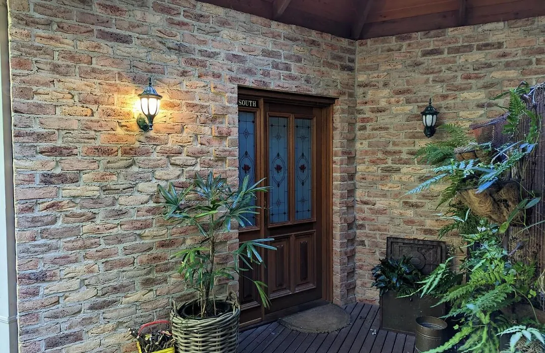 Chudleigh Park Cottages-1