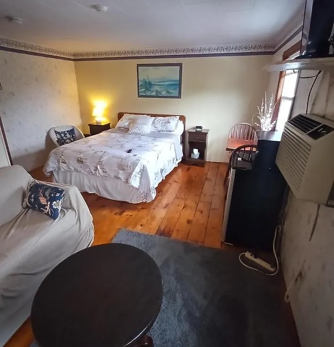 Sea Breeze Inn Beach Rentals-1