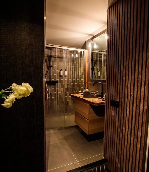 Prive Sauna Luxx-1