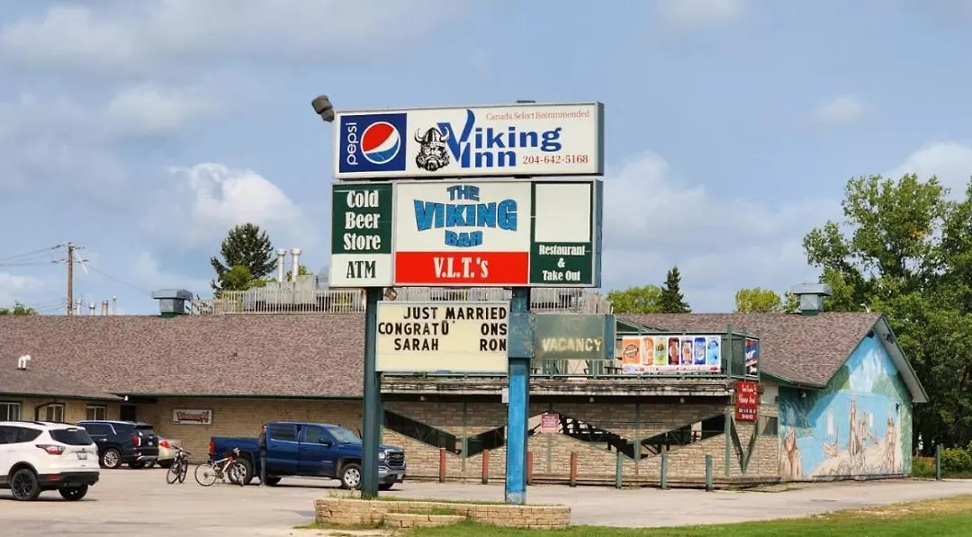 Viking Inn-1