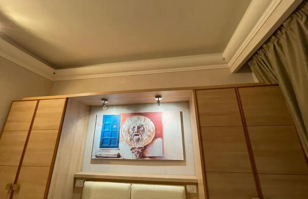 Spqr Suite-1