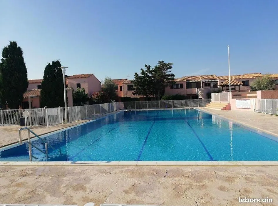 746 Aphrodite Naturiste-1