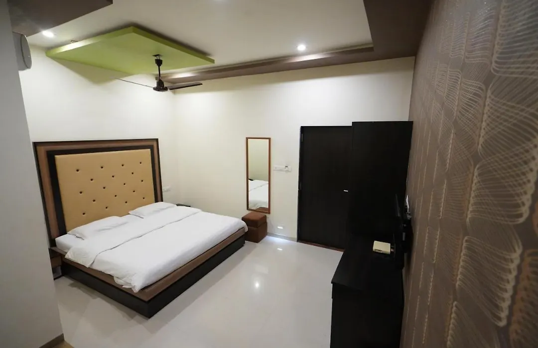 Hotel Ravi Residency-1