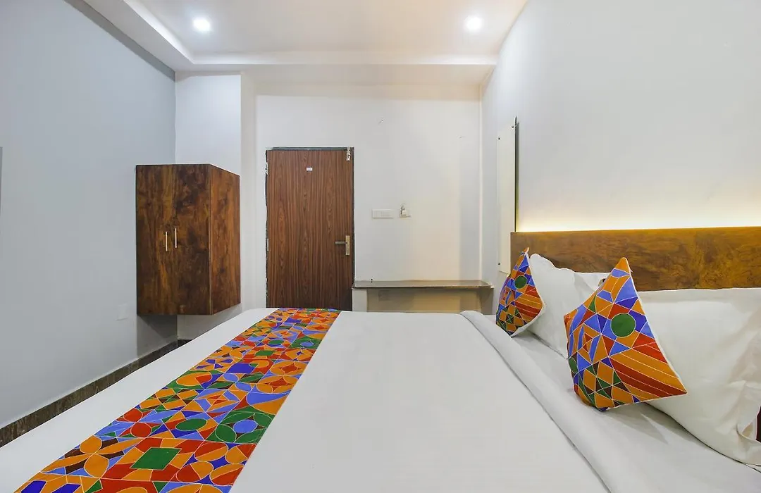 Via Dark Inn - Nr Golkonda Fort-1