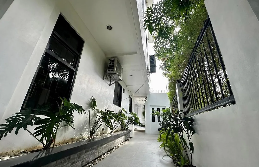 Gia'S Place-1