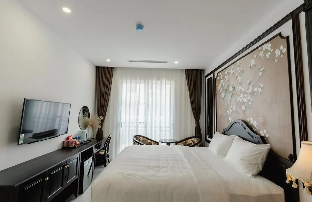 Royal Hotel Phu Quoc-1