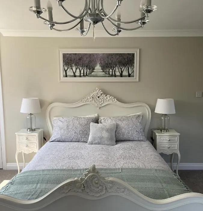 Woodland House B & B-1