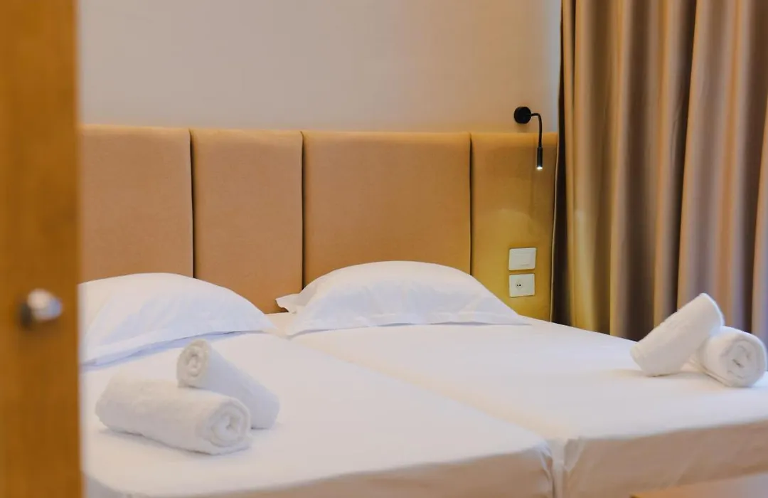 Hotel Aba-1