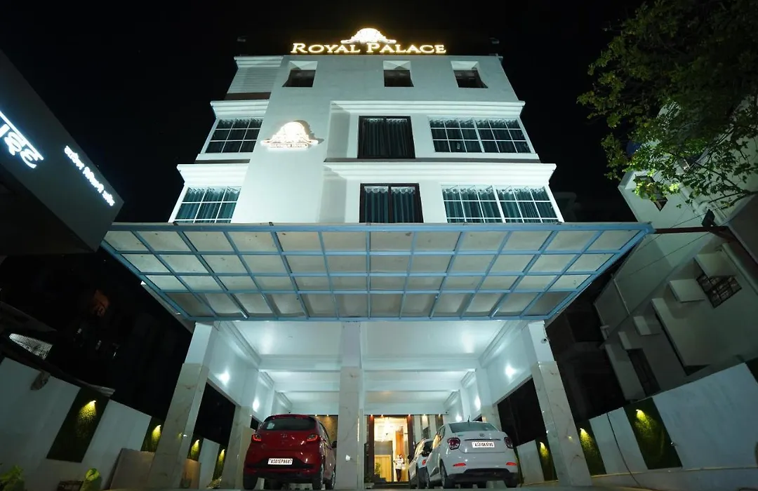 Hotel Royal Palace-1