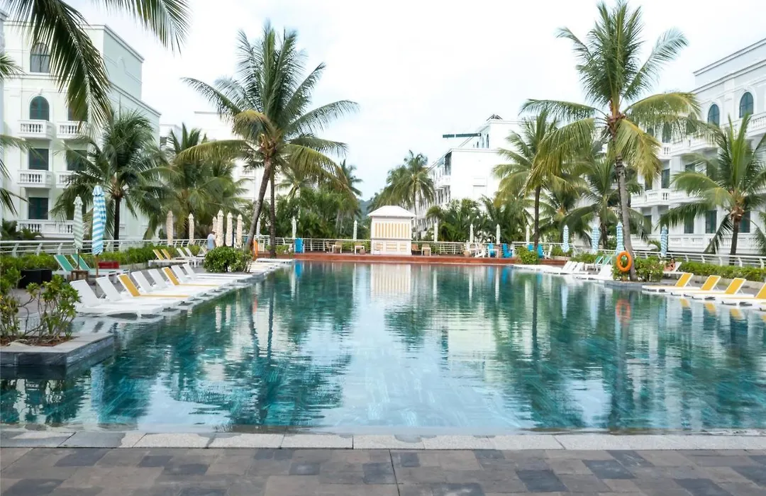 Golden Dragon Hotel-1