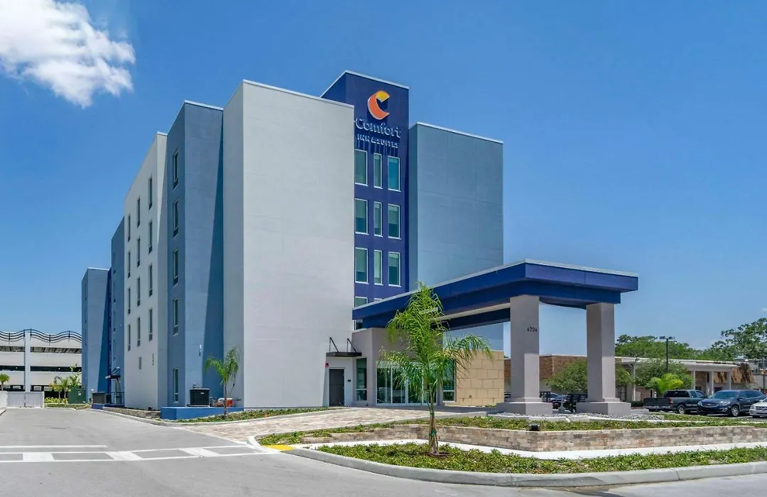 Comfort Inn & Suites New Port Richey Downtown District-1