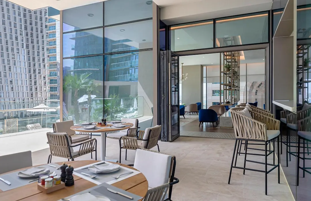 Jumeirah Living Marina Gate-1