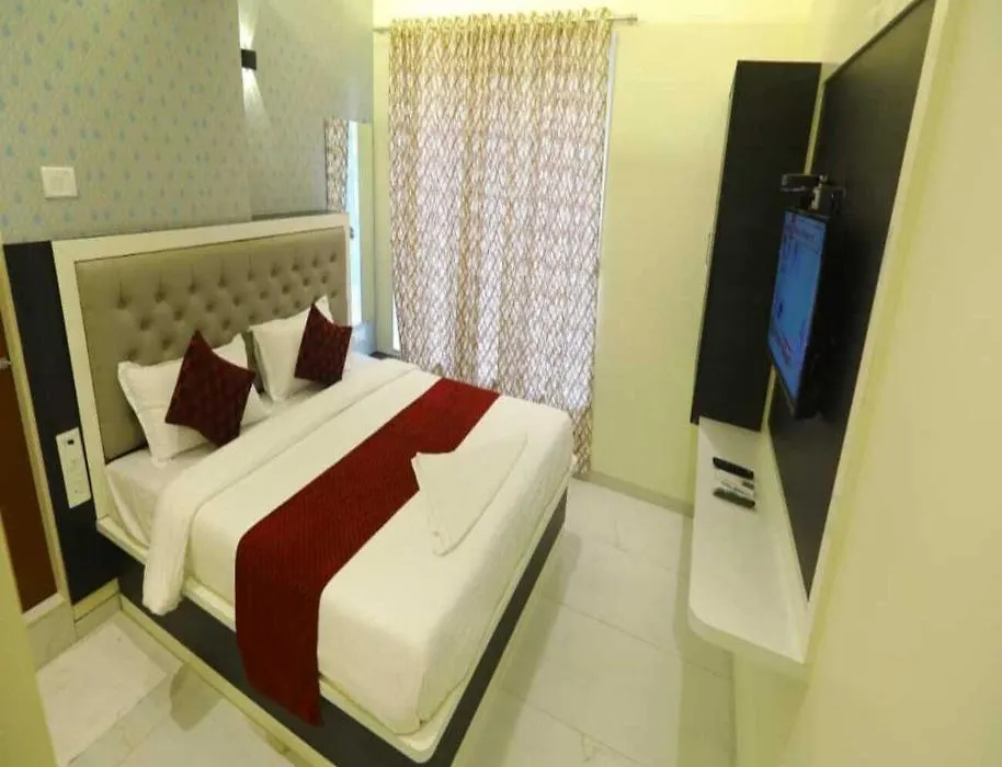 Hotel Sai Siddhi Inn - Midc Industrial Area, Mahape Navi Mumbai-1