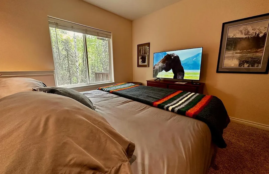 Guest Suite With Hot Tub - Edge Of The Wild-1