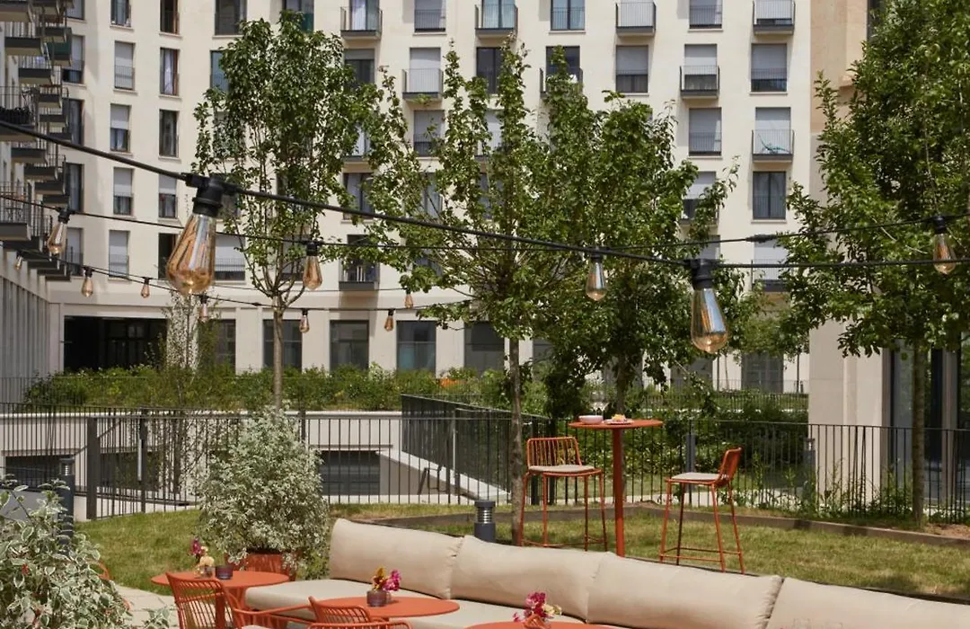 Okko Hotels Paris Rosa Parks-1